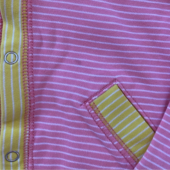 Patagonia - Pink Striped Baby Long sleeve Hoodie w/ snap closures - size 12-18mo - Picture 6 of 6